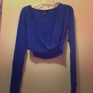Long-sleeve Crop Top