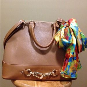 Tan beautiful bag