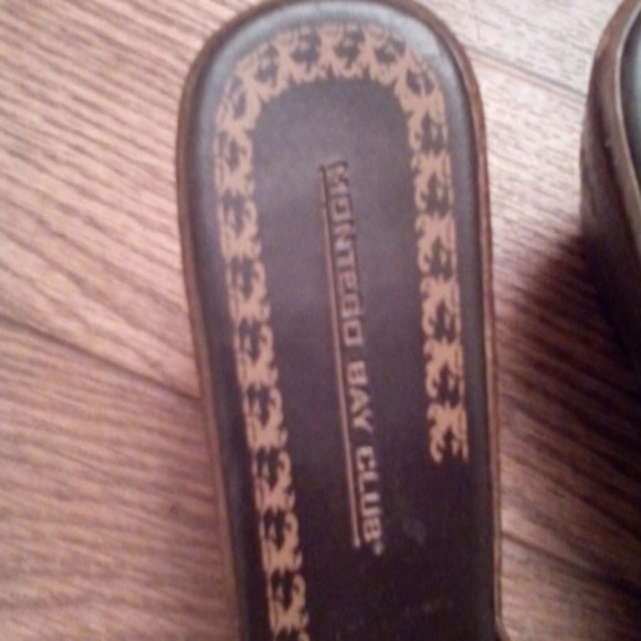 Brown wedges - Picture 3 of 4