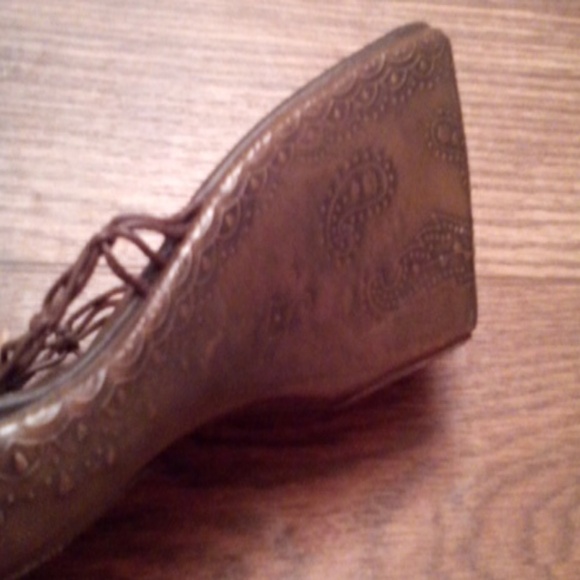 Brown wedges - Picture 4 of 4