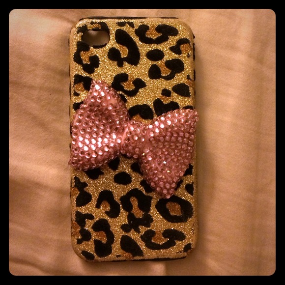 Cute iPhone 4 leopard case