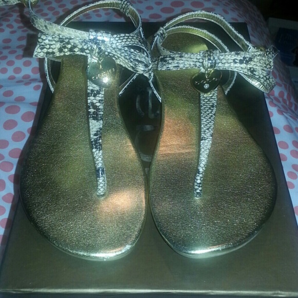 ▪sold▪Bebe sandals