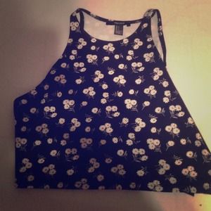 Daisy crop top NWOT