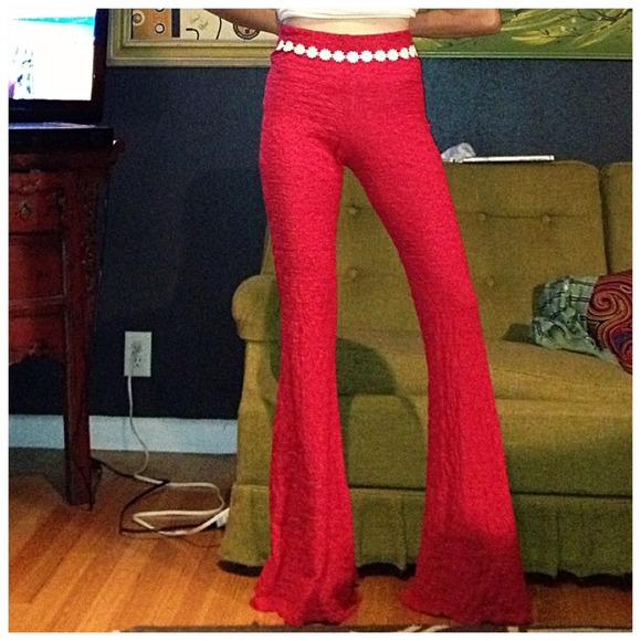 HOLDHippie Flower Child Daisy  Red Bell Bottoms