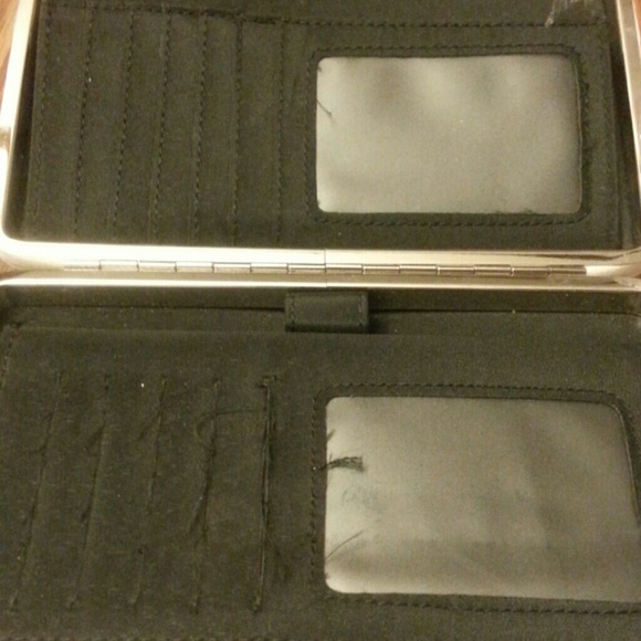 Wallet - Picture 2 of 4