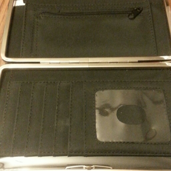 Wallet - Picture 2 of 3