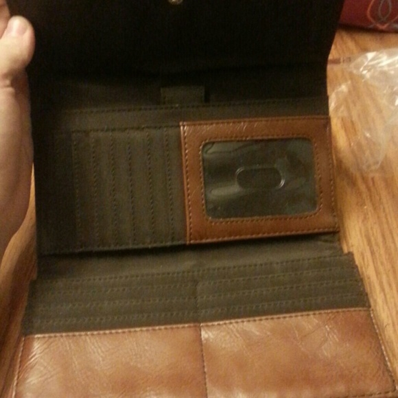 Wallet - Picture 2 of 3