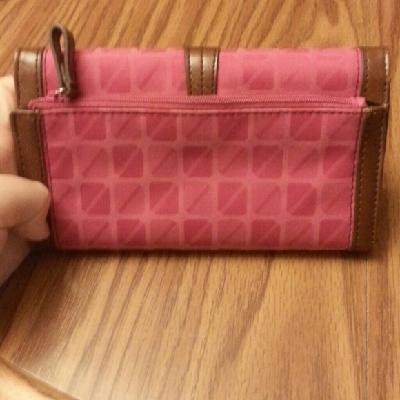 Wallet - Picture 3 of 3