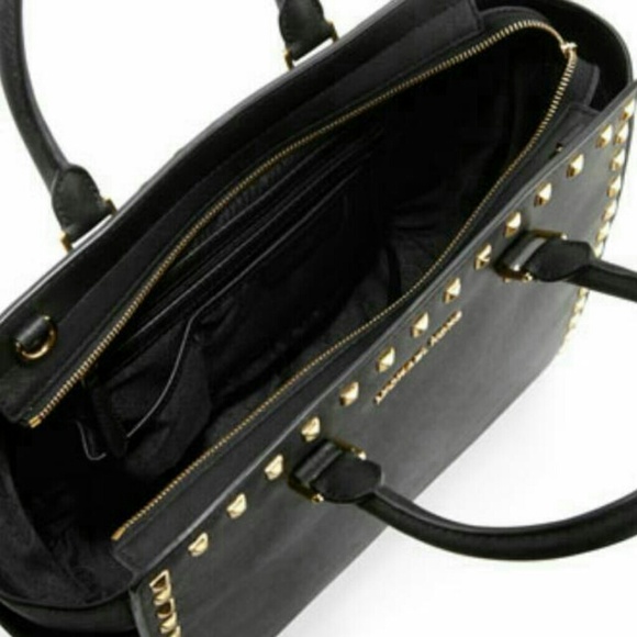 "SOLD"New michael kors bag - Picture 2 of 4