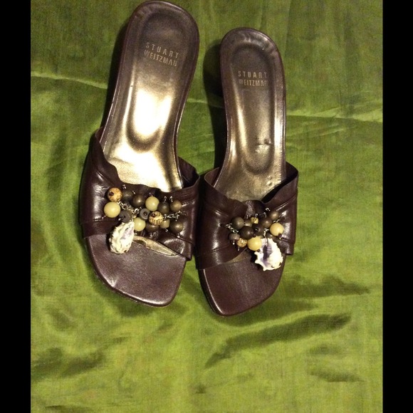 Stuart Weitzman Brown Leather and Shell Sandal - Picture 1 of 4
