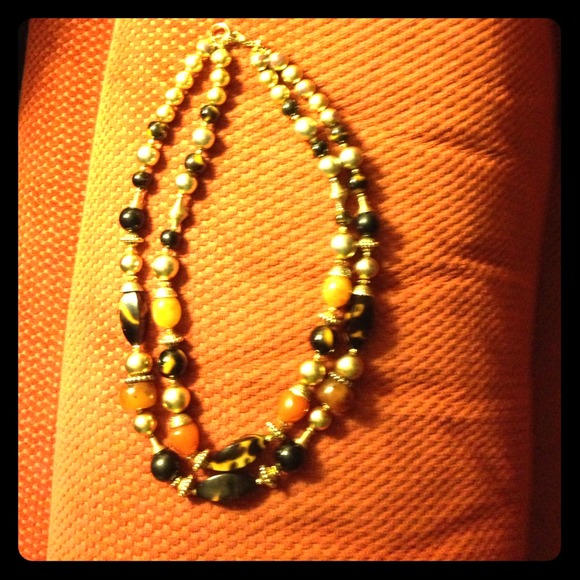 unkown Jewelry - 11 " long double strand earth tone beads unkown Jewelry - 11 " long double strand earth tone beads