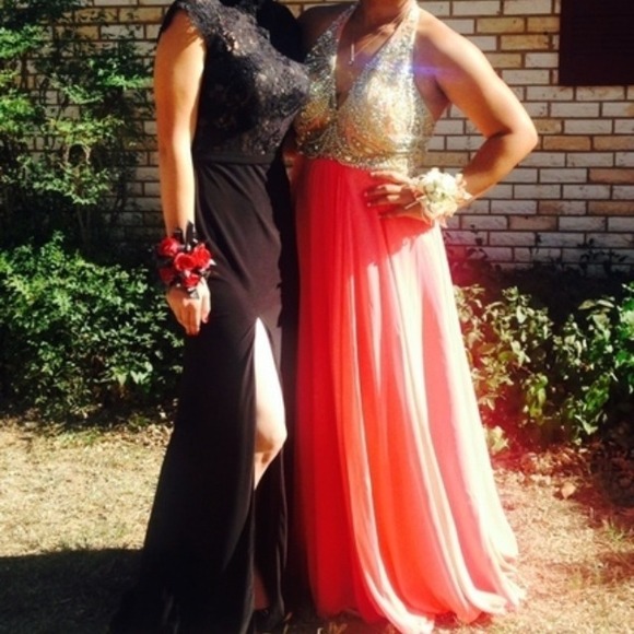 Prom Dress! - Picture 3 of 3