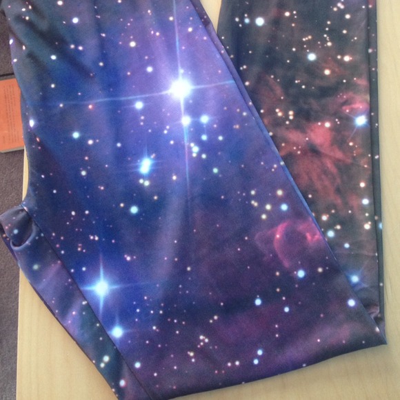 Galaxy print leggings size M - Picture 2 of 2