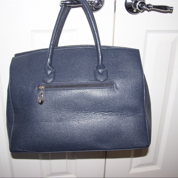 DONATED - Picture 2 of 4