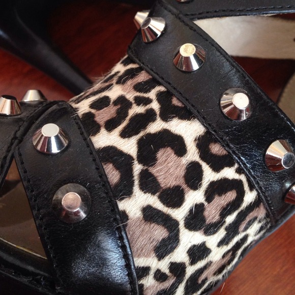 Michael Kors leopard stud black sandals shoes heel - Picture 4 of 4