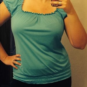 ⚡️reduced⚡️Teal colored ruffle sleeve shirt