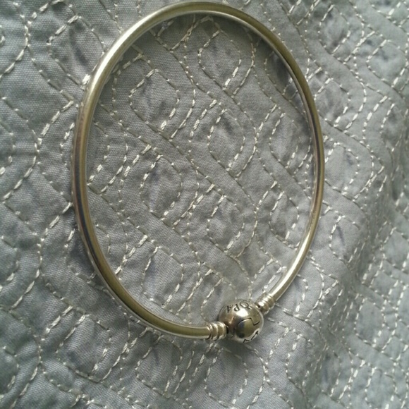 Pandora sterling silver braclet Authentic