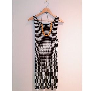 H&M Over the Knee Striped Dress