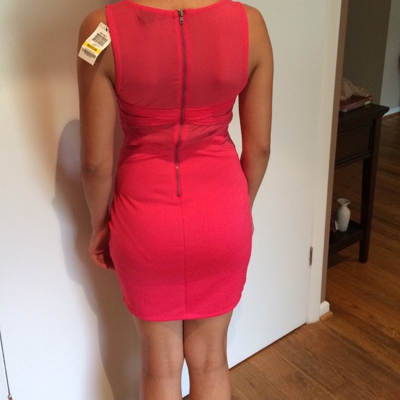 Sexy hot pink dress! - Picture 4 of 4