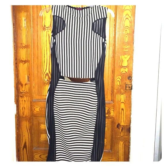 Classic black and white sleeveless bodycon dress