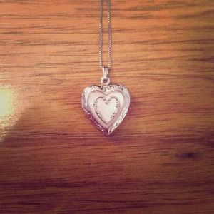 Mother of pearl pink heart locket with chain