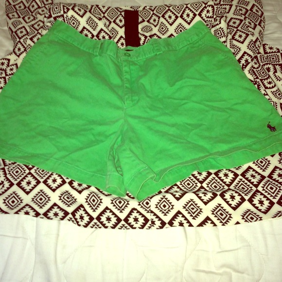 Polo Khaki green shorts