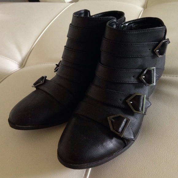 Black Ankle boots