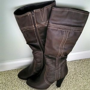 High heel boots, like new