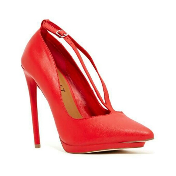 Nasty Gal/Shoe Cult Prestige Leather Pumps NIB