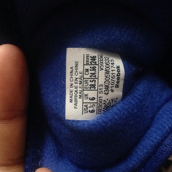 Reebok Questions - Picture 3 of 3