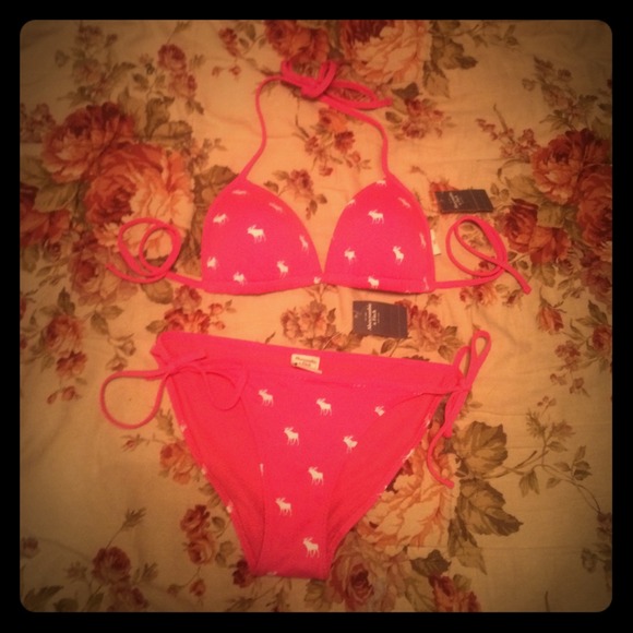 👙💗HOT PINK A&F BIKINI💗👙 - Picture 1 of 3