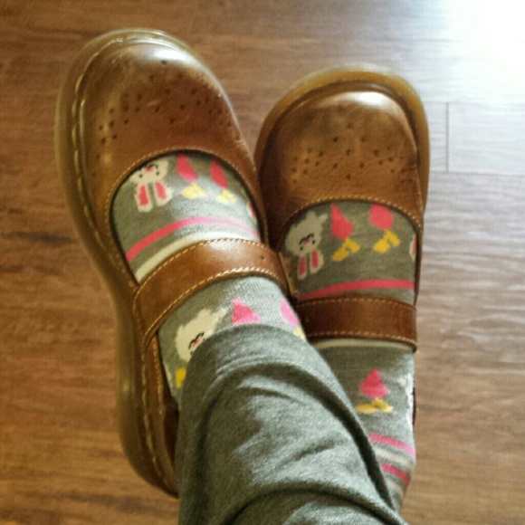 brown mary jane shoes doc martens