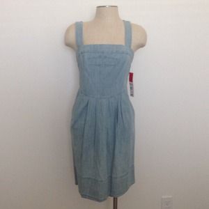 UK Style by French a Connection Chambray dress