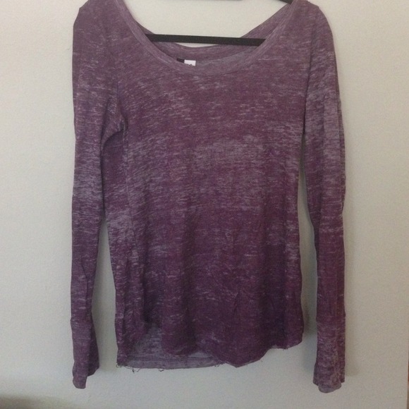 Super comfy BDG top