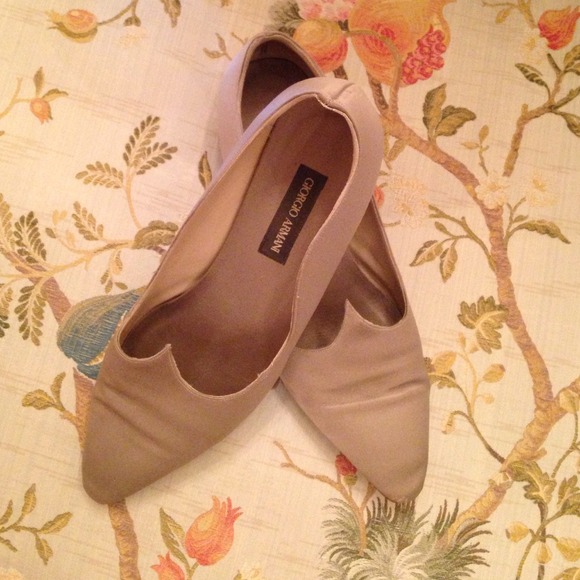 Shoes - Picture 3 of 5