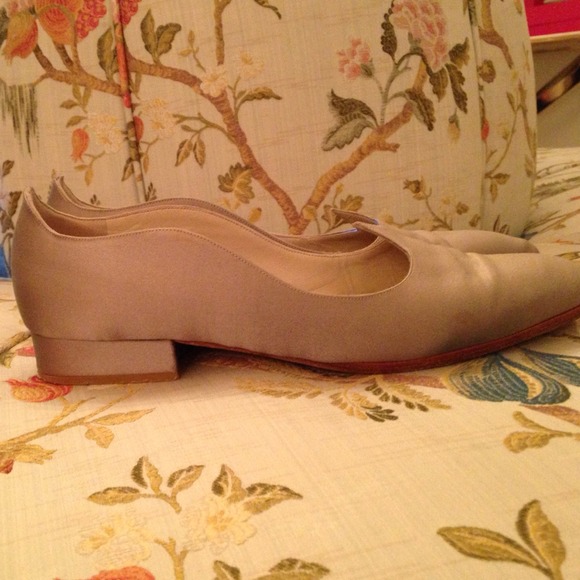 Shoes - Picture 5 of 5