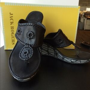 Jack Rogers Straw Mid Wedge size 7