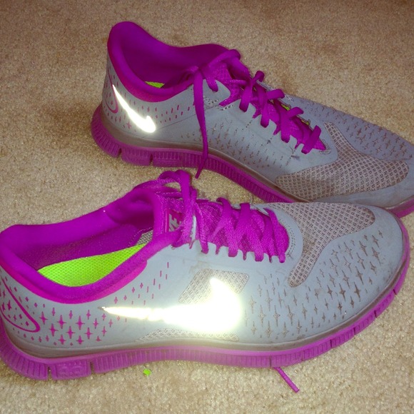 Purple and gray nike free run 4.0