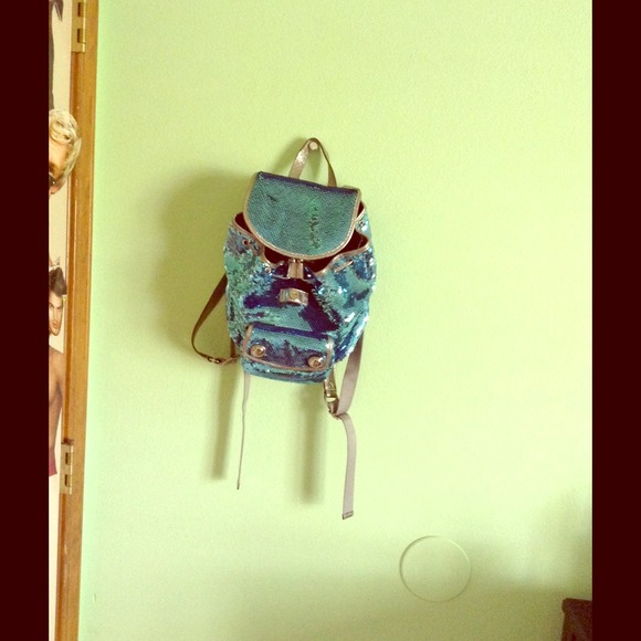 Blue sparkly coach bag! - Picture 1 of 4