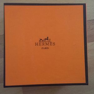 Hermes box