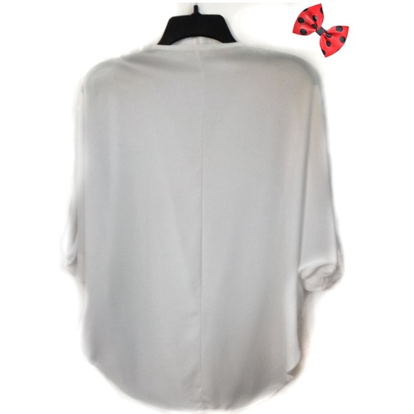 White Ruffled Chain Link Blouse - Picture 3 of 4