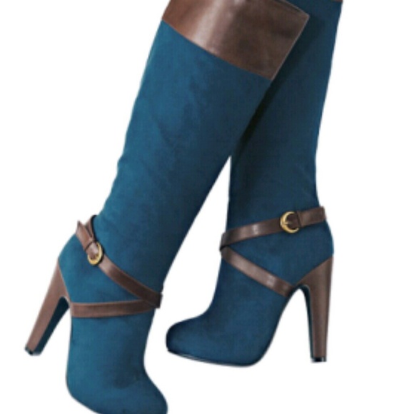 BOOTS