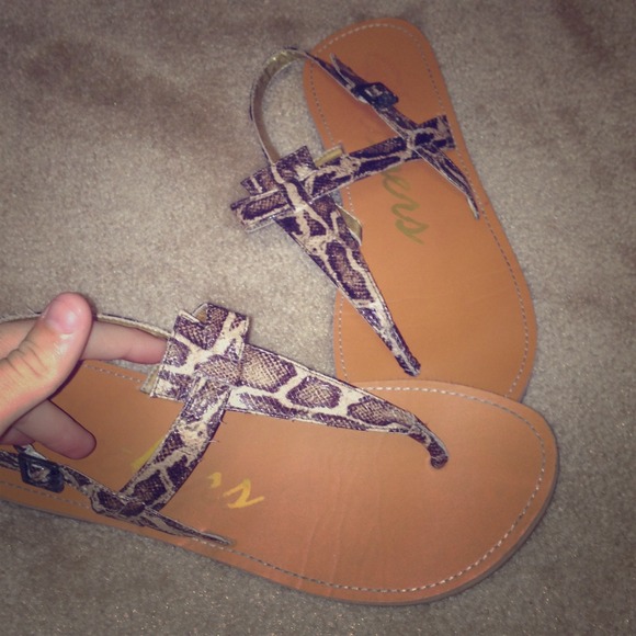 Snake skin sandal