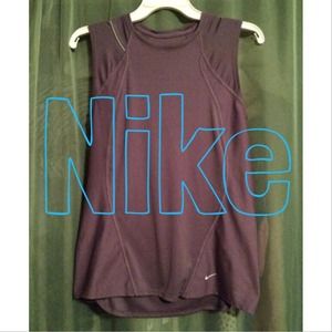 🎀NEW!!! Nike DriFit Workout Tank🎀