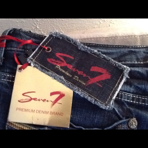 NWT SPECIAL EDITION Seven Jeans