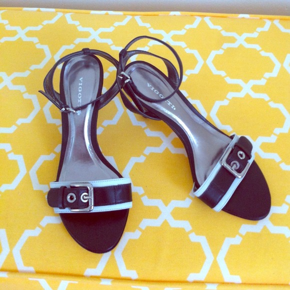 Vigotti Sandles!!!