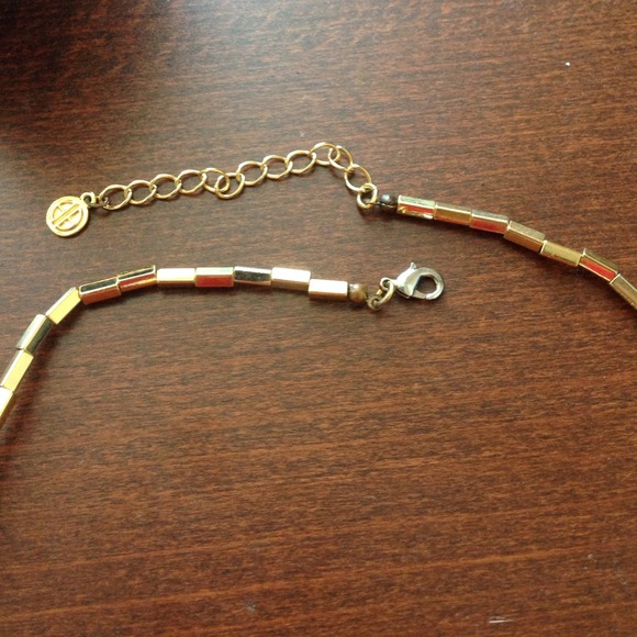 X Gifted X Geometric Necklace - Picture 3 of 3