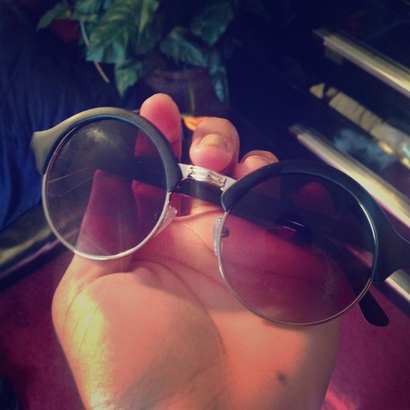 vintage inspired semi rimless circle sunglasses