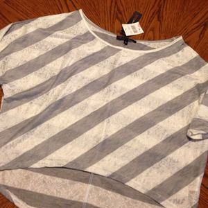 Super cute grey & white striped crop shirt