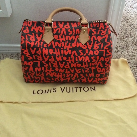 Louis Vuitton Handbags - 💯Authentic Louis vuitton speedy 30 graffiti